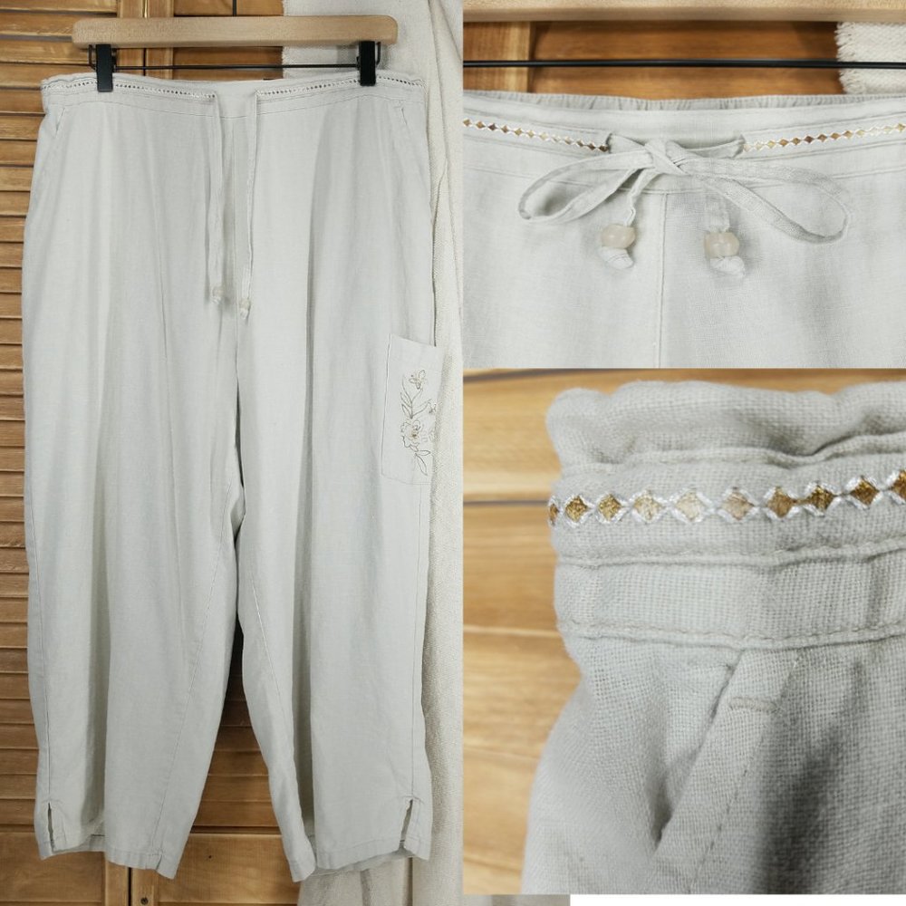 Erika Women's Embroidered Embellished XL Capri Pants